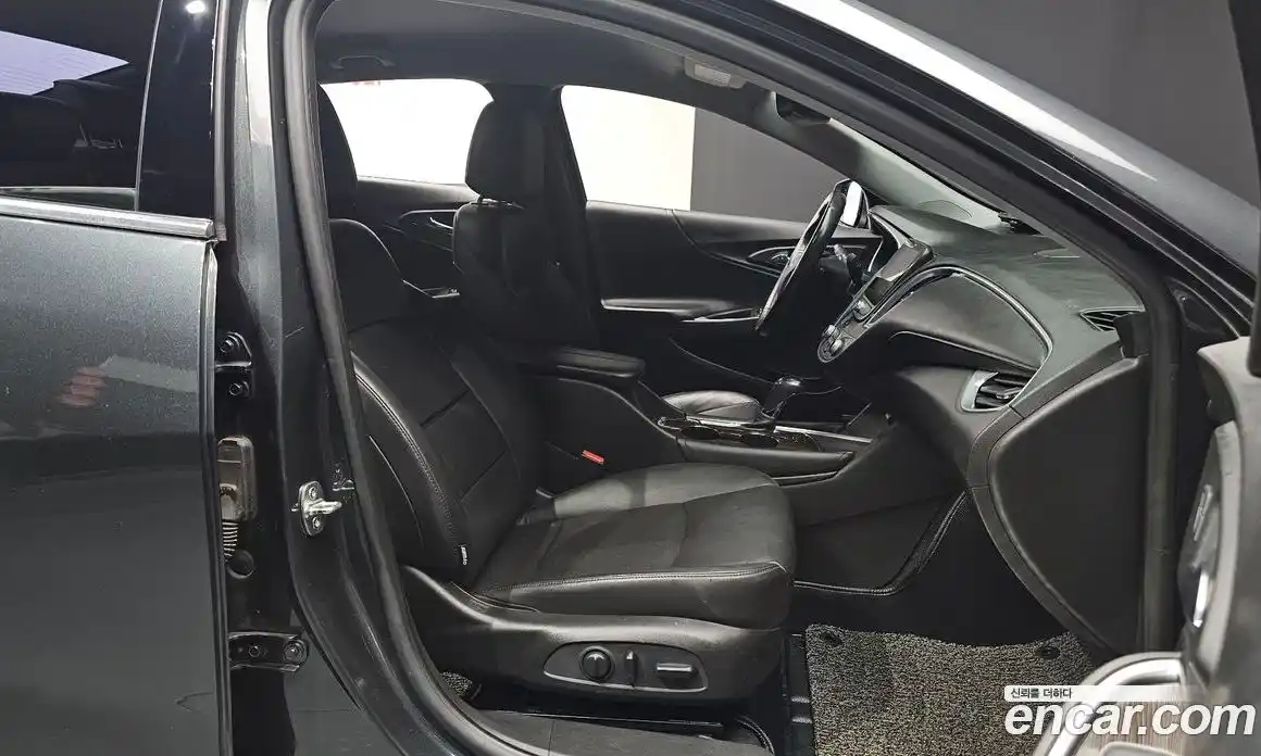 Chevrolet Malibu 2016 1.5 Автомат в Москве № 1232220, фото 10