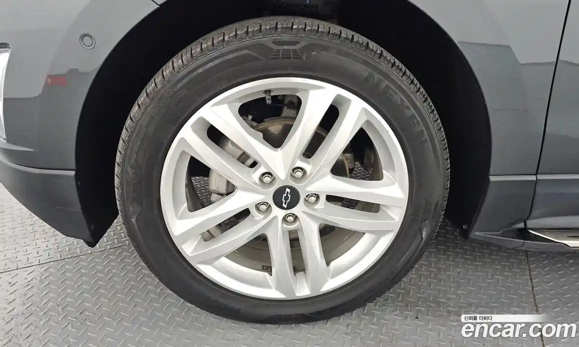 Chevrolet Equinox 2019 1.6 Автомат в Москве № 1232357, фото 5