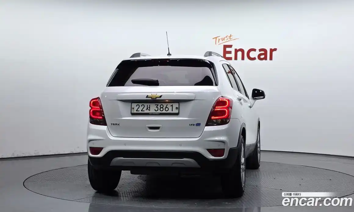 Chevrolet Trax 2017 1.6 гидро в Москве № 1232371, фото 3