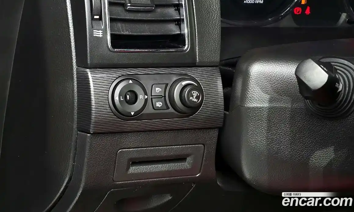 Chevrolet Captiva 2013 2.0 Автомат в Москве № 1232480, фото 13