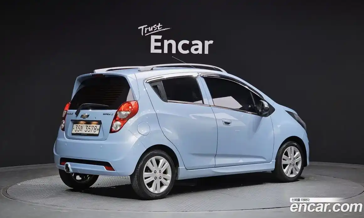 Chevrolet Spark 2014 1.0 гидро в Москве № 1232510, фото 2