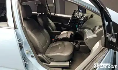 Chevrolet Spark 2014 1.0 гидро в Москве № 1232510, миниатюра 10