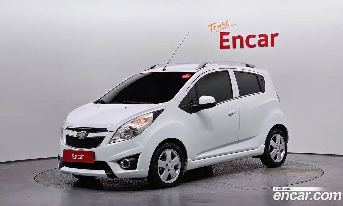 Chevrolet Spark 2012 1.0 гидро в Москве № 1232534, фото 1