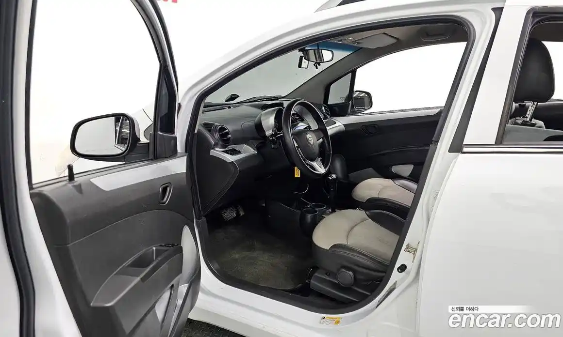 Chevrolet Spark 2012 1.0 гидро в Москве № 1232534, фото 10