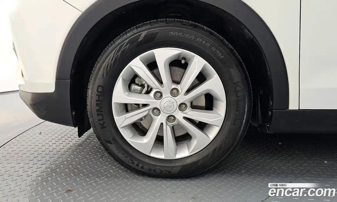 SsangYong TIBOLI 2019 1.6 гидро в Москве, фото 5