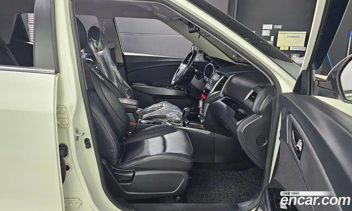 SsangYong TIBOLI 2018 1.6 гидро в Москве № 1232826, фото 12