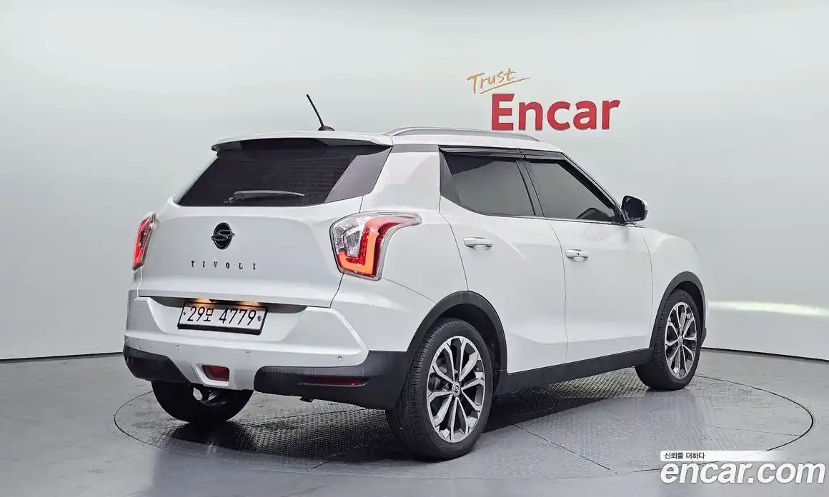 SsangYong TIBOLI 2018 1.6 гидро в Москве № 1232826, фото 2
