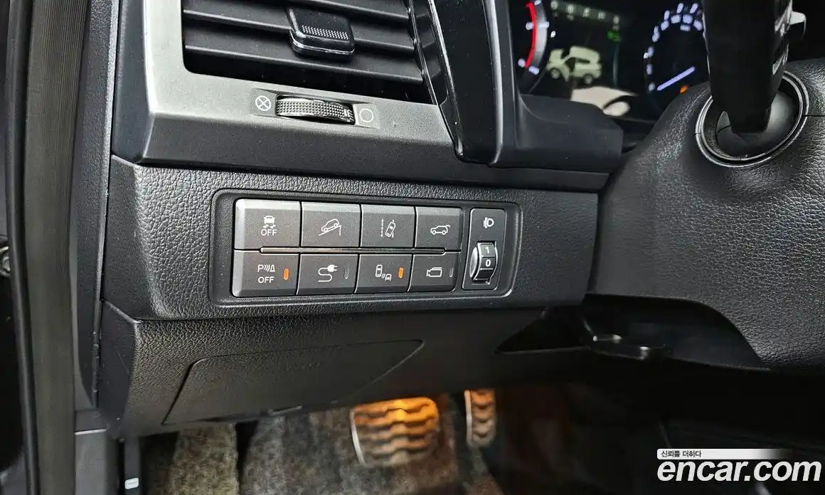 SsangYong Rexton 2020 2.2 Автомат в Москве № 1232897, фото 14