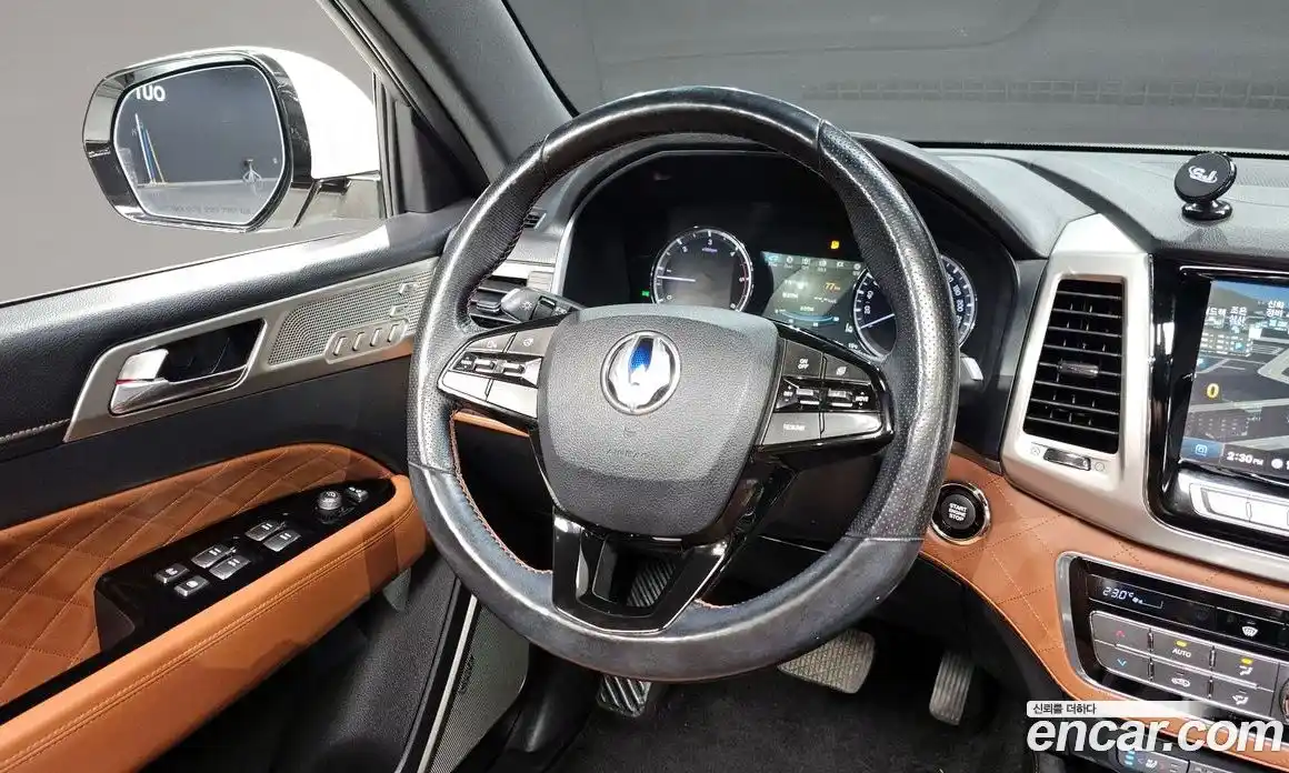 SsangYong Rexton 2017 2.2 Автомат в Москве № 1233060, фото 13