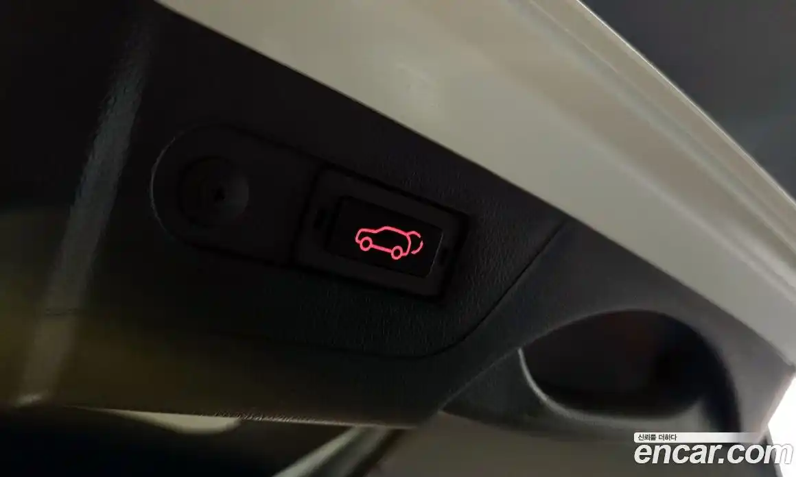 SsangYong Rexton 2017 2.2 Автомат в Москве № 1233060, фото 19