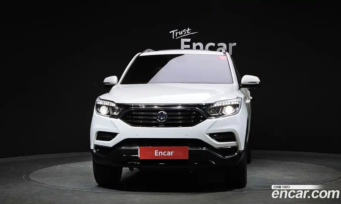 SsangYong Rexton 2017 2.2 Автомат в Москве № 1233060, фото 3