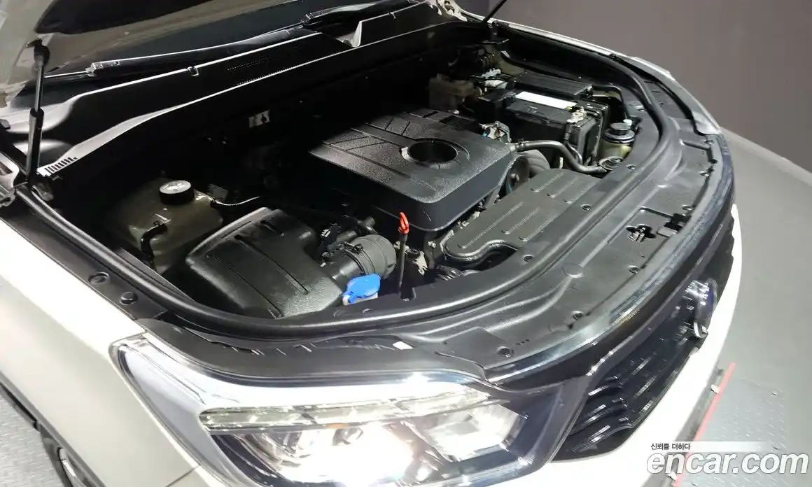 SsangYong Rexton 2017 2.2 Автомат в Москве № 1233060, фото 6