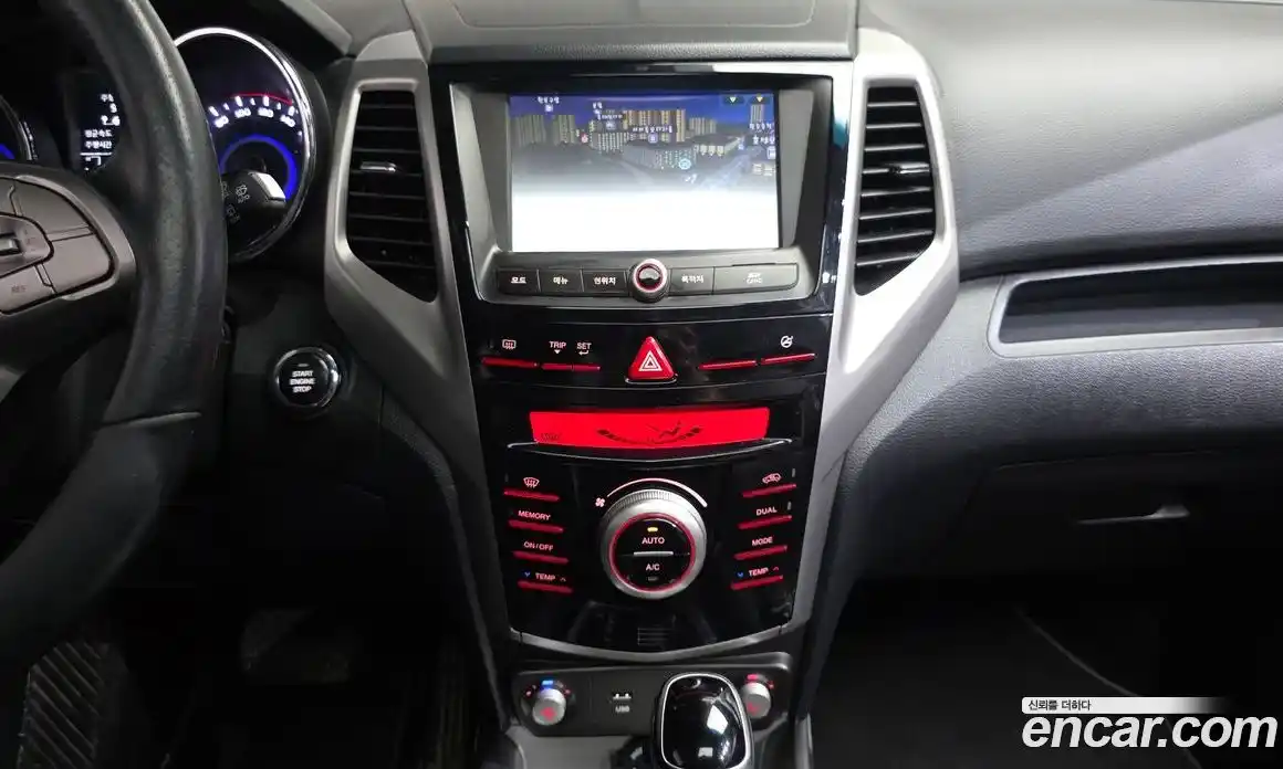 SsangYong TIBOLI 2015 1.6 гидро в Москве № 1233208, фото 13