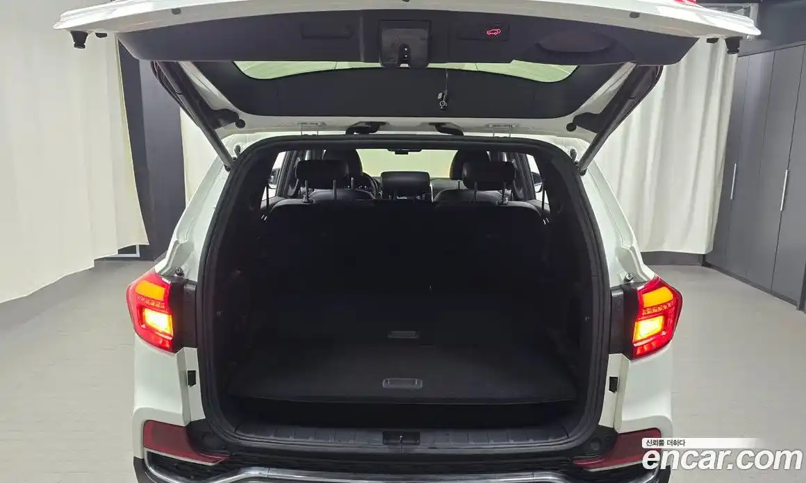 SsangYong Rexton 2018 2.2 Автомат в Москве № 1233345, фото 20