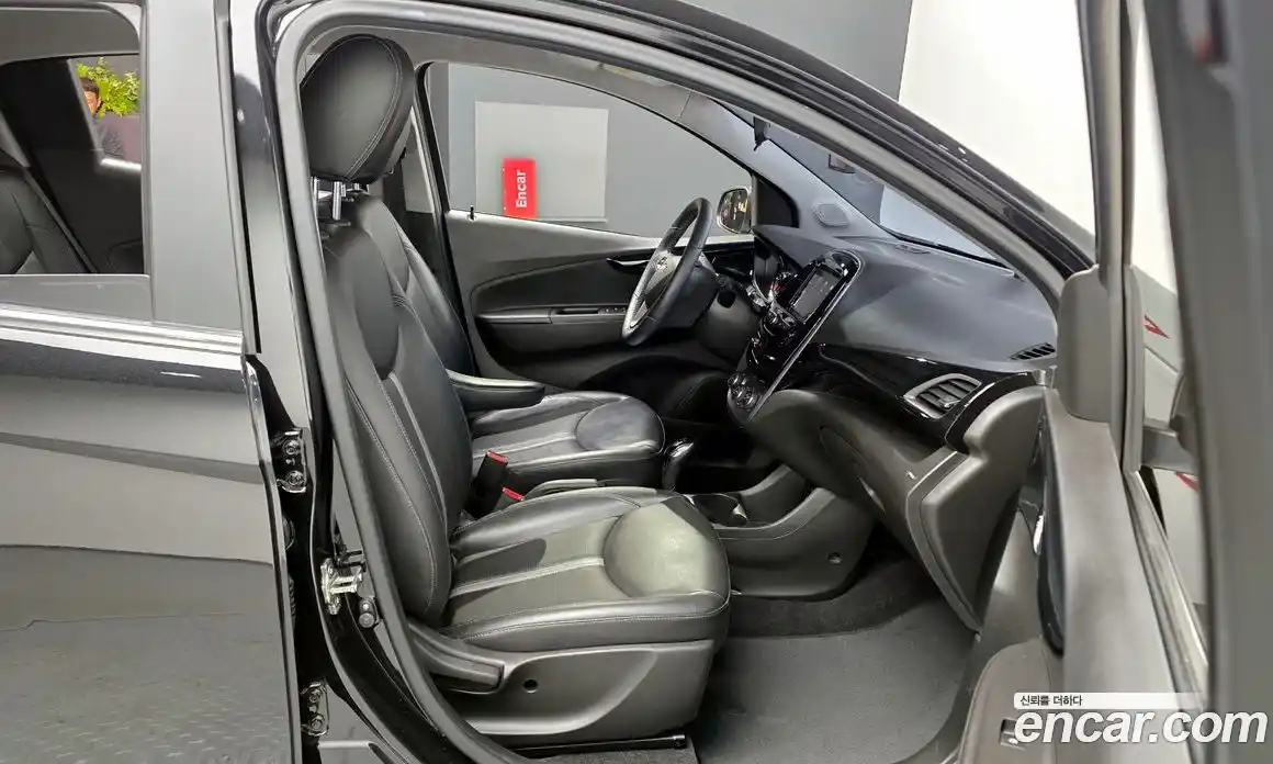 Chevrolet Spark 2018 1.0 гидро в Москве № 1234033, фото 11
