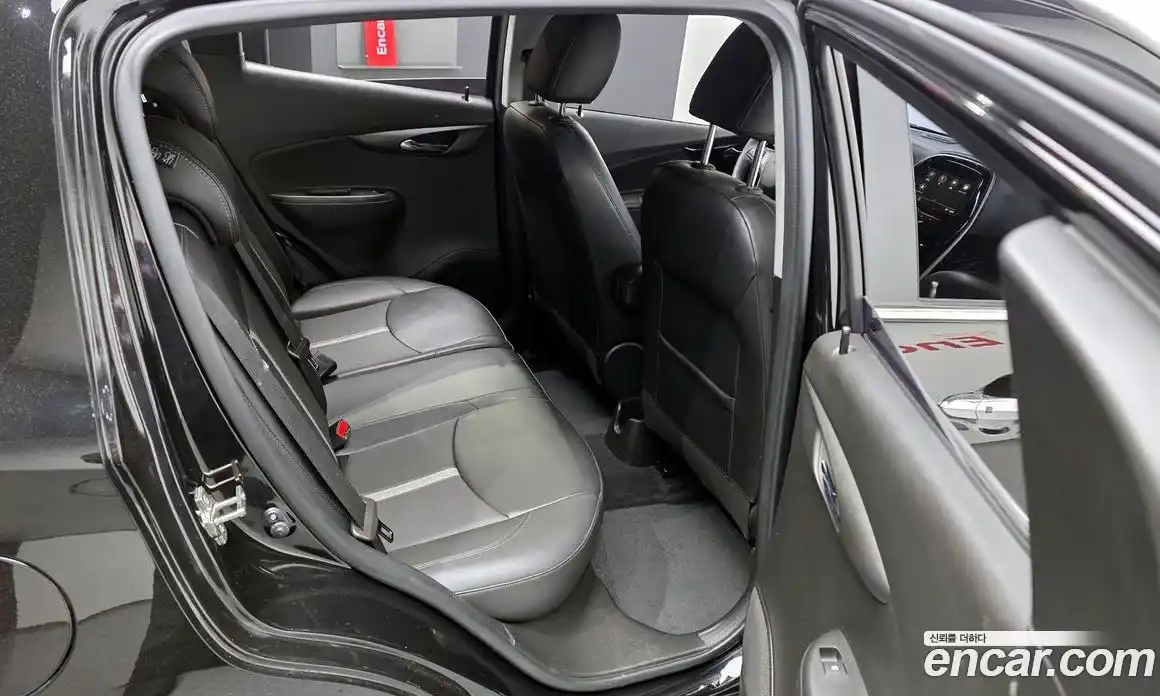 Chevrolet Spark 2018 1.0 гидро в Москве № 1234033, фото 12