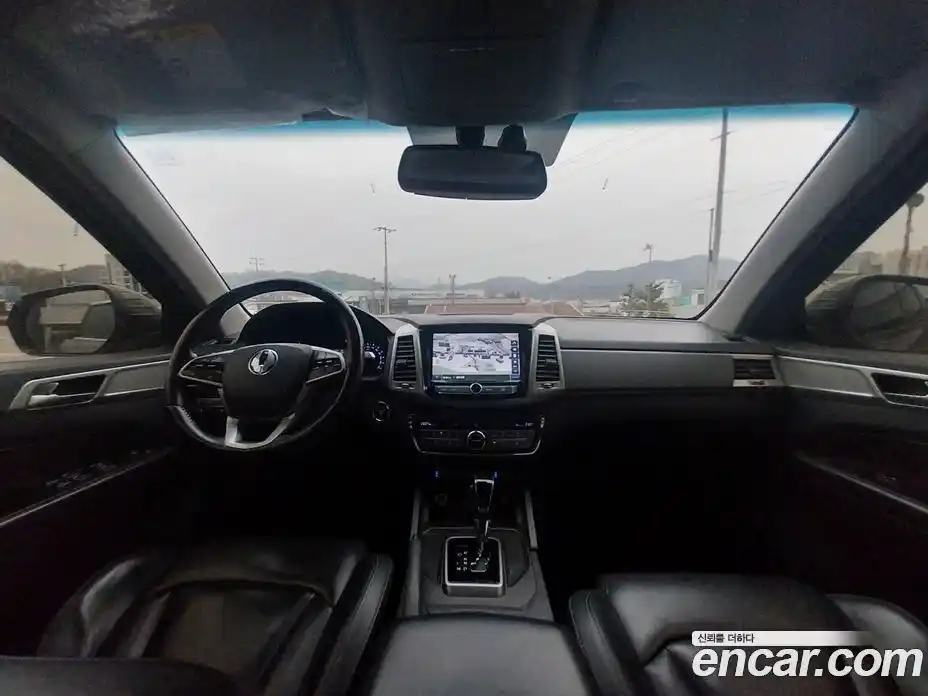 SsangYong Rexton 2018 2.2 Автомат в Москве № 1234218, фото 11