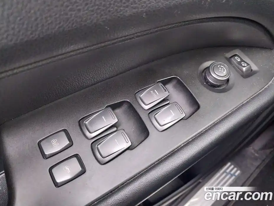 SsangYong Rexton 2018 2.2 Автомат в Москве № 1234218, фото 17