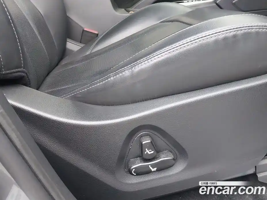 SsangYong Rexton 2018 2.2 Автомат в Москве № 1234218, фото 19