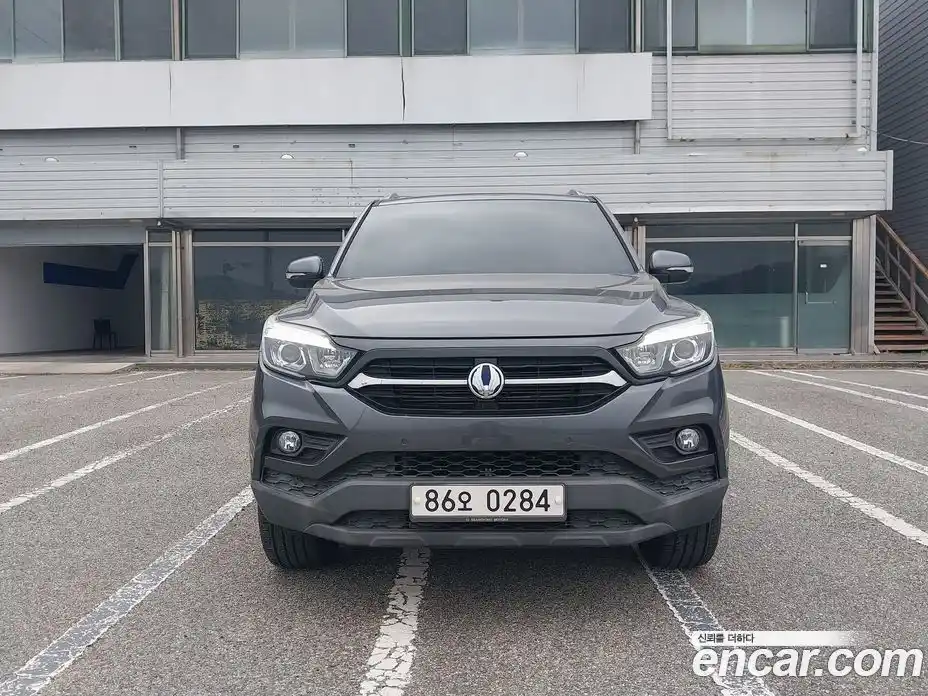 SsangYong Rexton 2018 2.2 Автомат в Москве № 1234218, фото 2