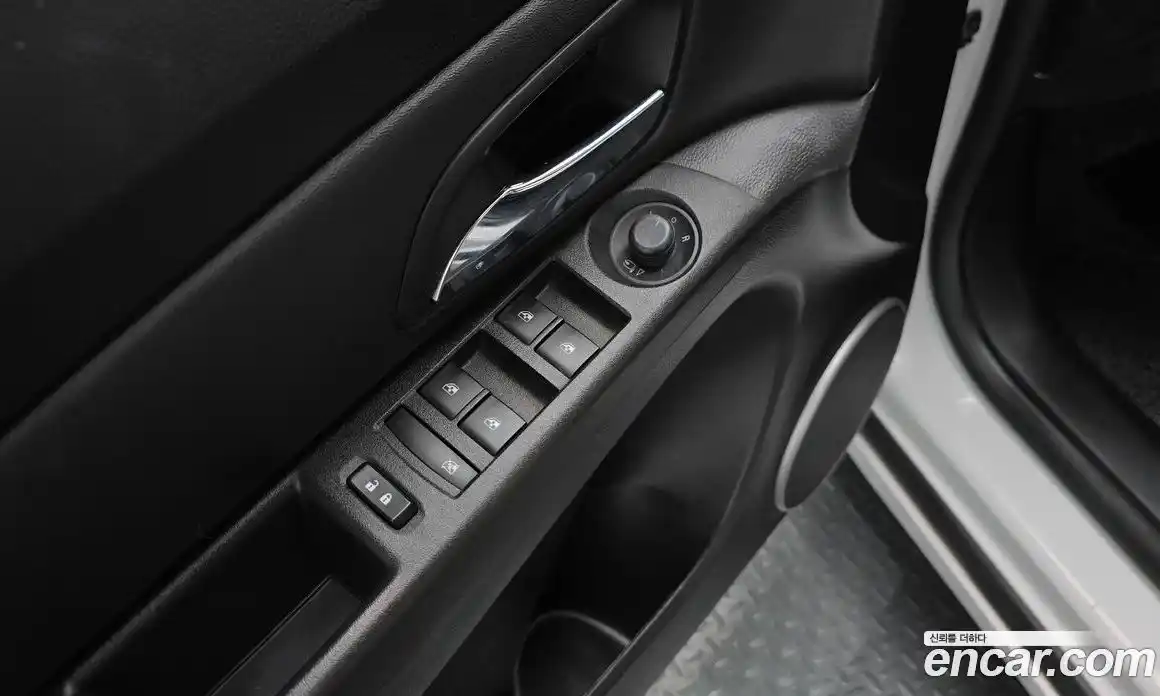 Chevrolet Cruze 2015 2.0 Автомат в Москве № 1235362, фото 17