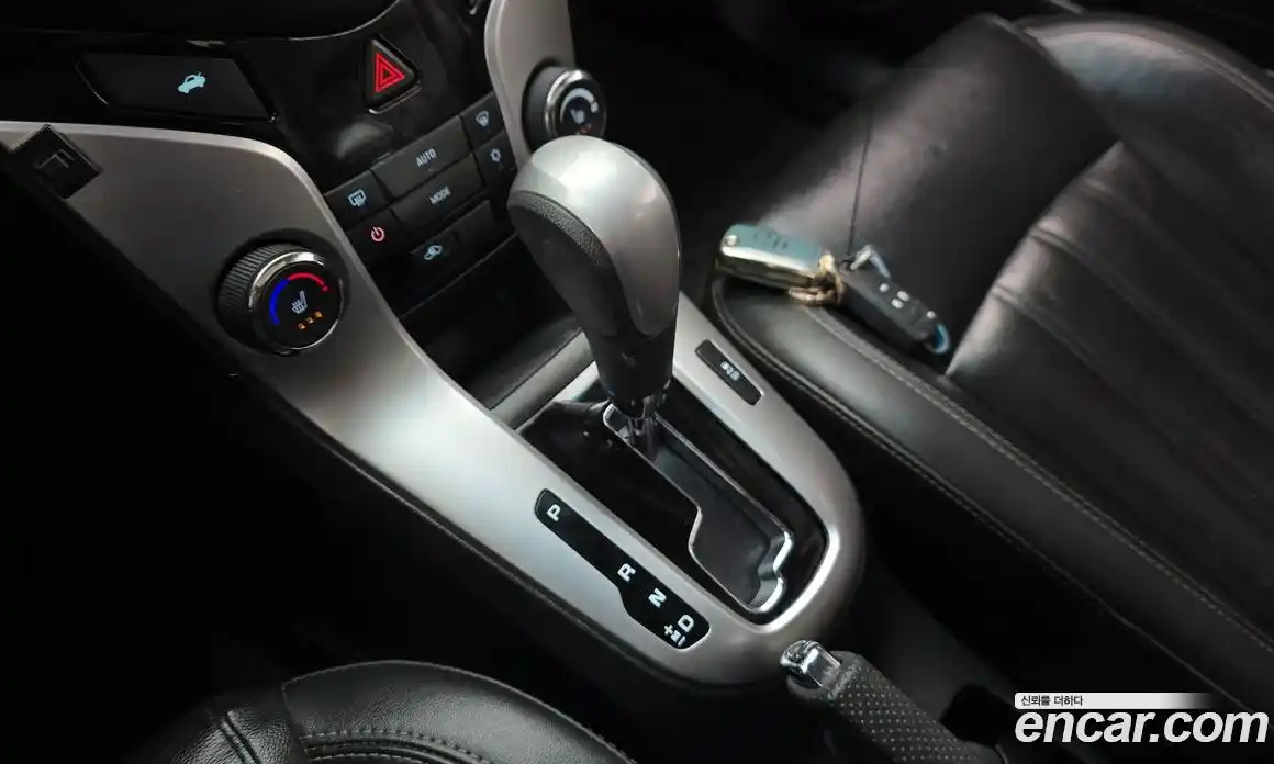 Chevrolet Cruze 2015 2.0 Автомат в Москве № 1235362, фото 9