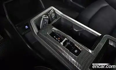 SsangYong Torres 2024 0.2 Автомат в Москве № 1237823, миниатюра 9