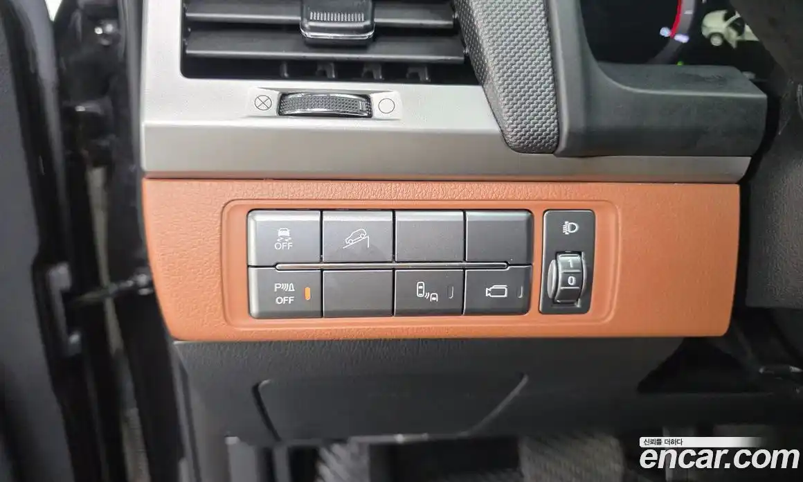 SsangYong Rexton 2018 2.2 Автомат в Москве № 1237952, фото 12