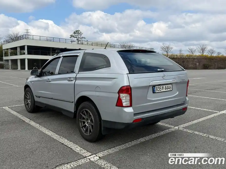SsangYong Korando 2013 2.0 Автомат в Москве № 1238346, фото 4
