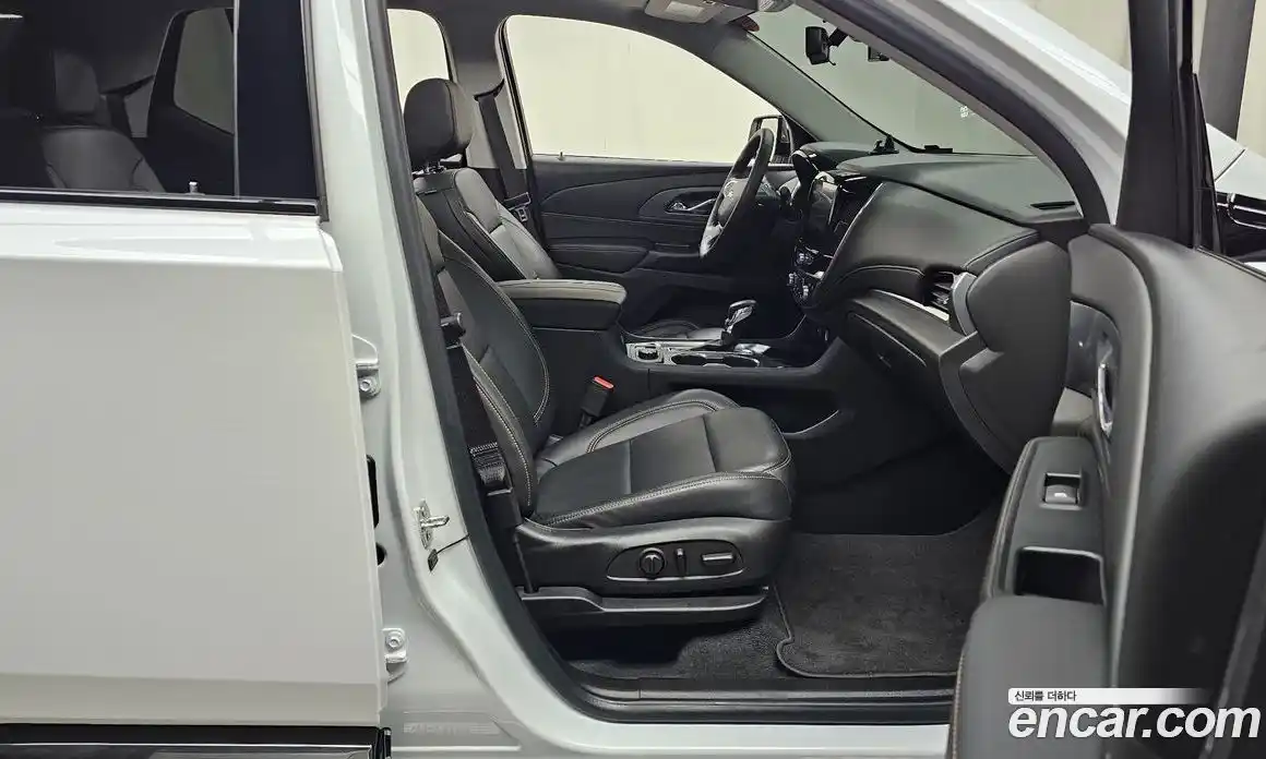 Chevrolet Traverse 2021 3.6 Автомат в Москве № 1238402, фото 11