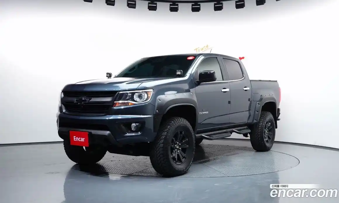 Chevrolet Colorado 2019 3.6 Автомат в Москве № 1238672, фото 1