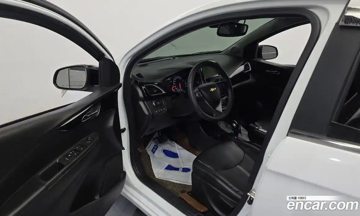 Chevrolet Spark 2019 1.0 Автомат в Москве № 1239848, фото 10