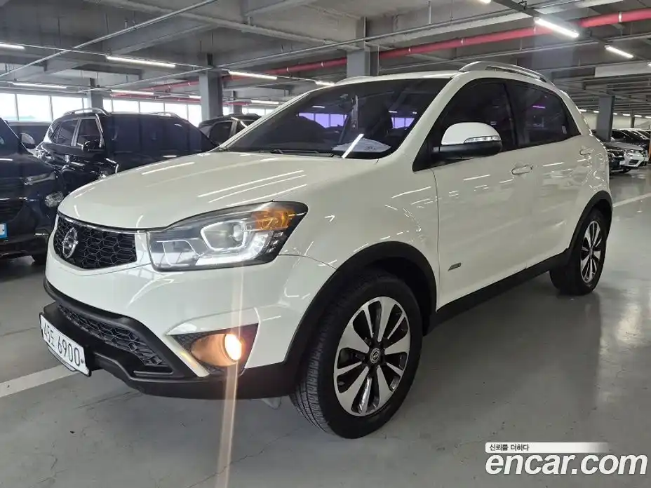SsangYong Korando 2015 2.0 Автомат в Москве № 1242206, фото 1