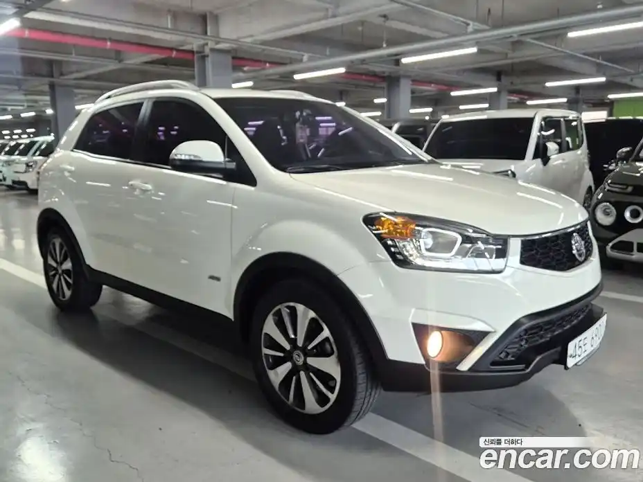 SsangYong Korando 2015 2.0 Автомат в Москве № 1242206, фото 5
