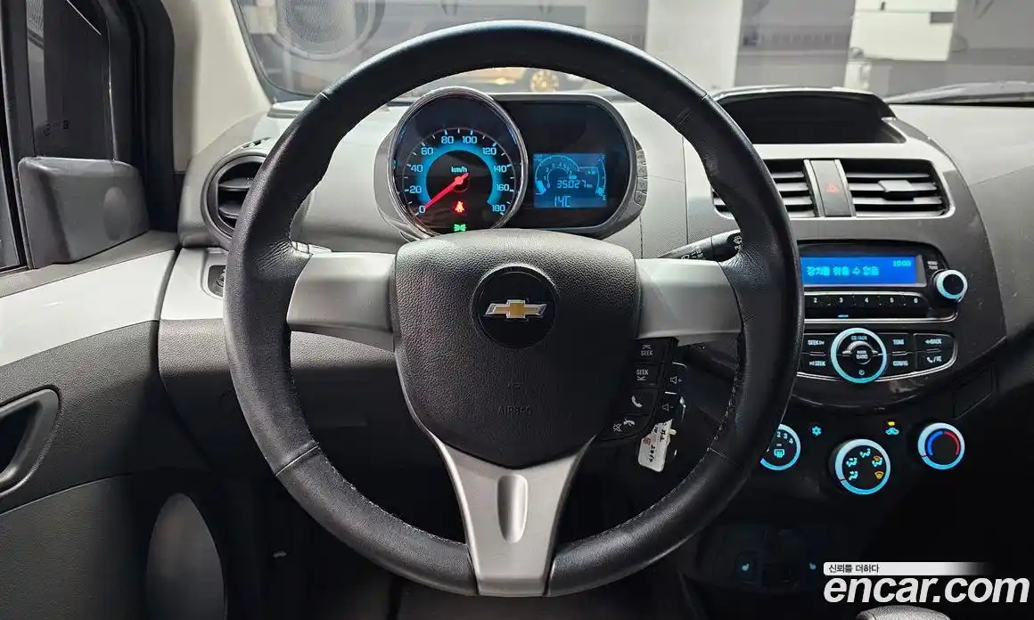 Chevrolet Spark 2014 1.0 Автомат в Москве № 1242237, фото 13