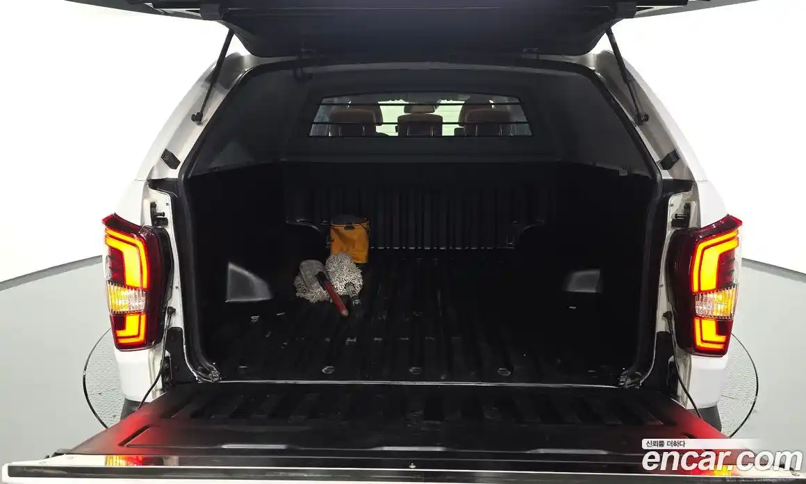 SsangYong Rexton 2021 2.2 Автомат в Москве № 1231919, фото 20