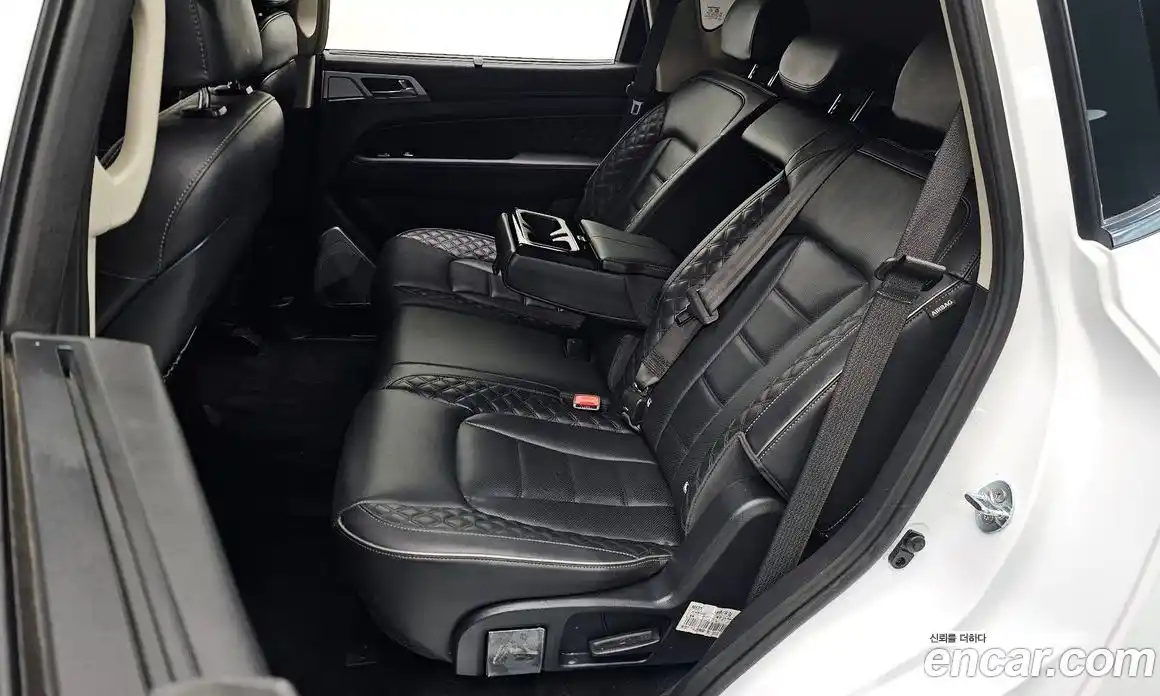 SsangYong Rexton 2021 2.2 Автомат в Москве № 1231935, фото 12