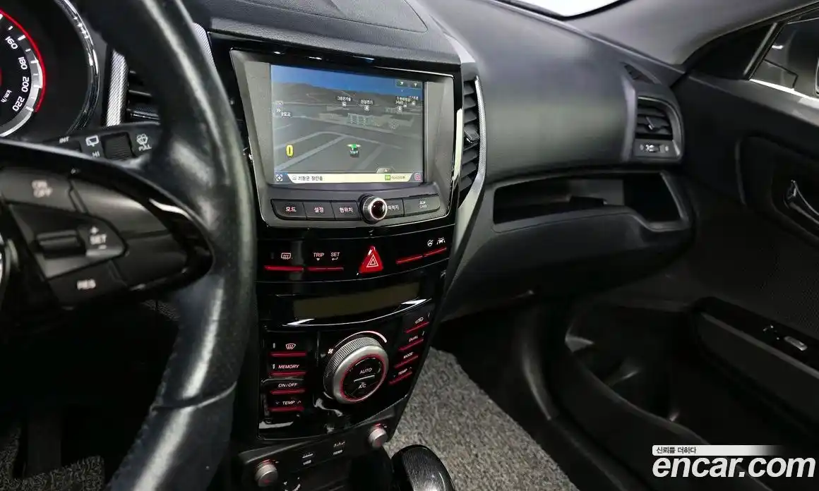 SsangYong TIBOLI 2016 1.6 Автомат в Москве № 1232003, фото 14