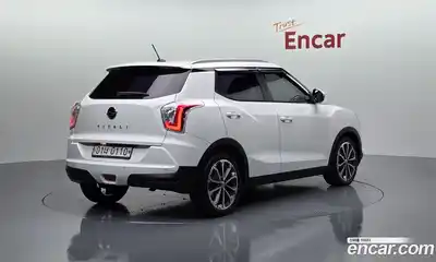 SsangYong TIBOLI 2016 1.6 Автомат в Москве № 1232003, миниатюра 2