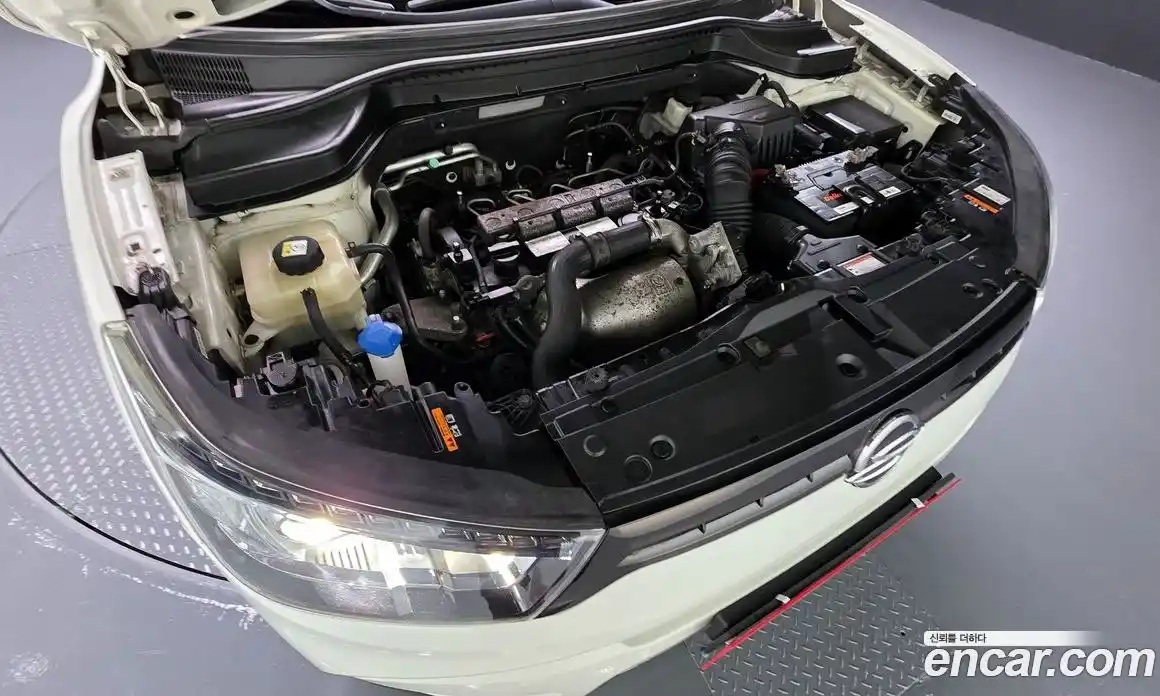 SsangYong TIBOLI 2016 1.6 Автомат в Москве № 1232003, фото 6