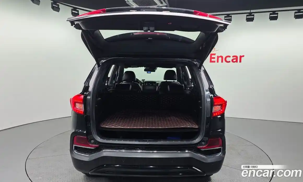 SsangYong Rexton 2018 2.2 Автомат в Москве № 1232019, фото 20