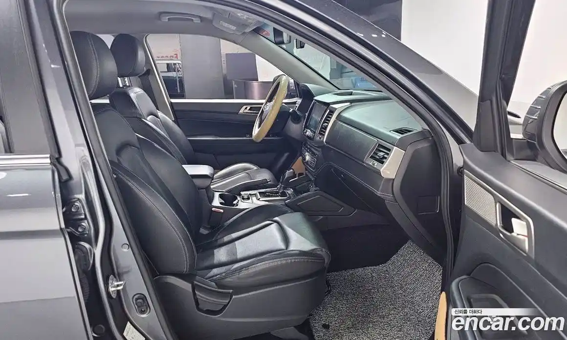 SsangYong Rexton 2018 2.2 Автомат в Москве № 1232022, фото 10