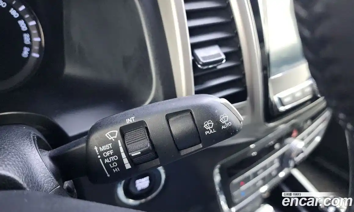 SsangYong Rexton 2018 2.2 гидро в Москве № 1232058, фото 16