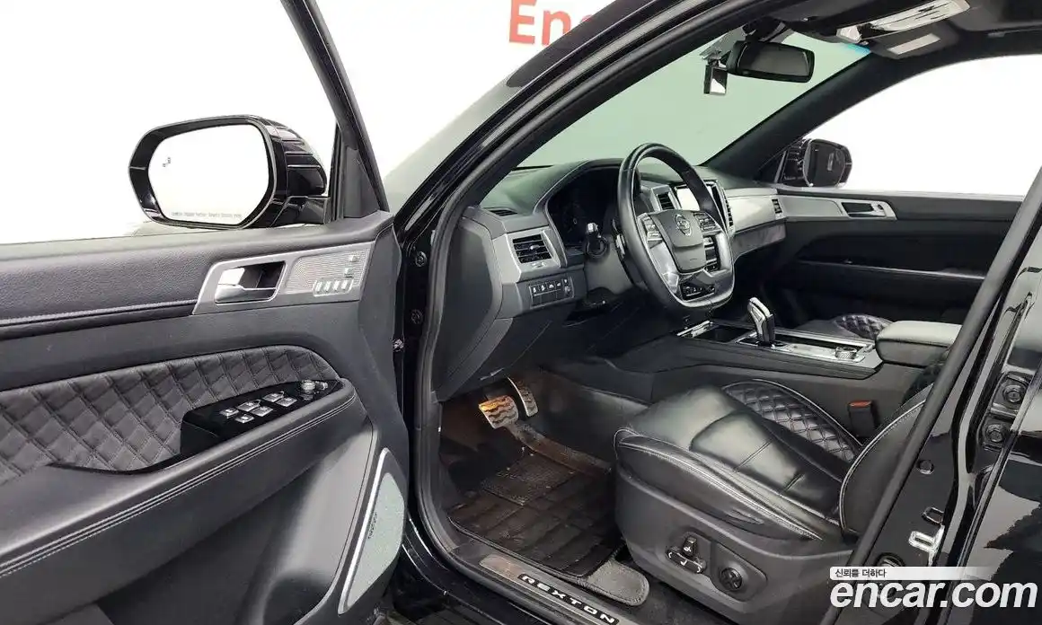 SsangYong Rexton 2020 2.2 Автомат в Москве № 1232130, фото 10