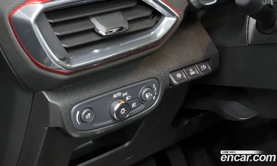 Chevrolet TrailBlazer 2021 1.3 Автомат в Москве № 1232148, фото 14