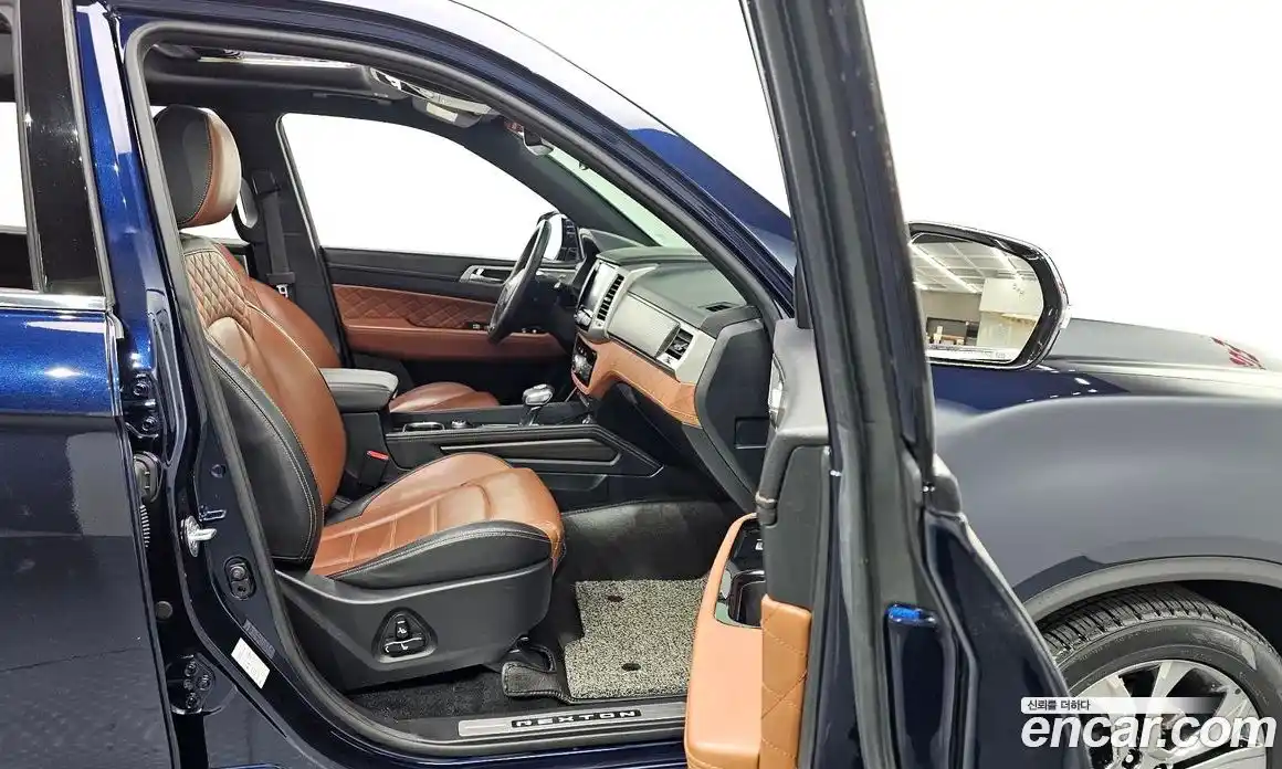 SsangYong Rexton 2018 2.2 Автомат в Москве № 1232193, фото 11