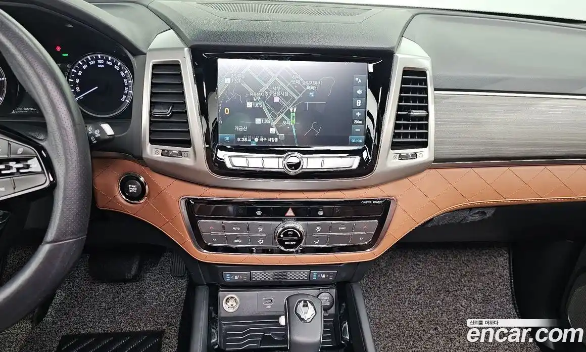 SsangYong Rexton 2018 2.2 Автомат в Москве № 1232193, фото 15