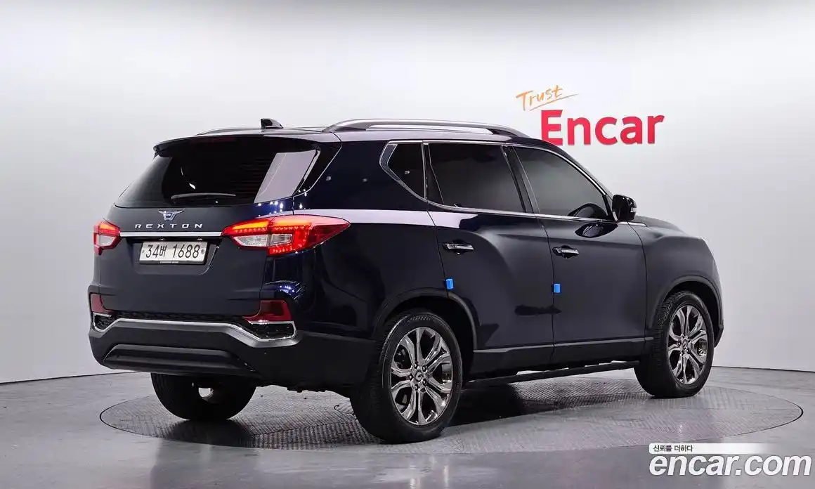 SsangYong Rexton 2018 2.2 Автомат в Москве № 1232193, фото 2