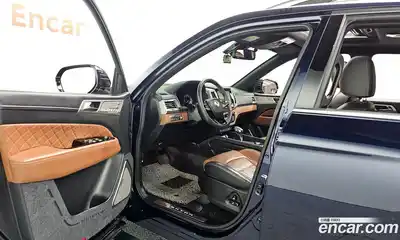 SsangYong Rexton 2018 2.2 Автомат в Москве № 1232193, миниатюра 10