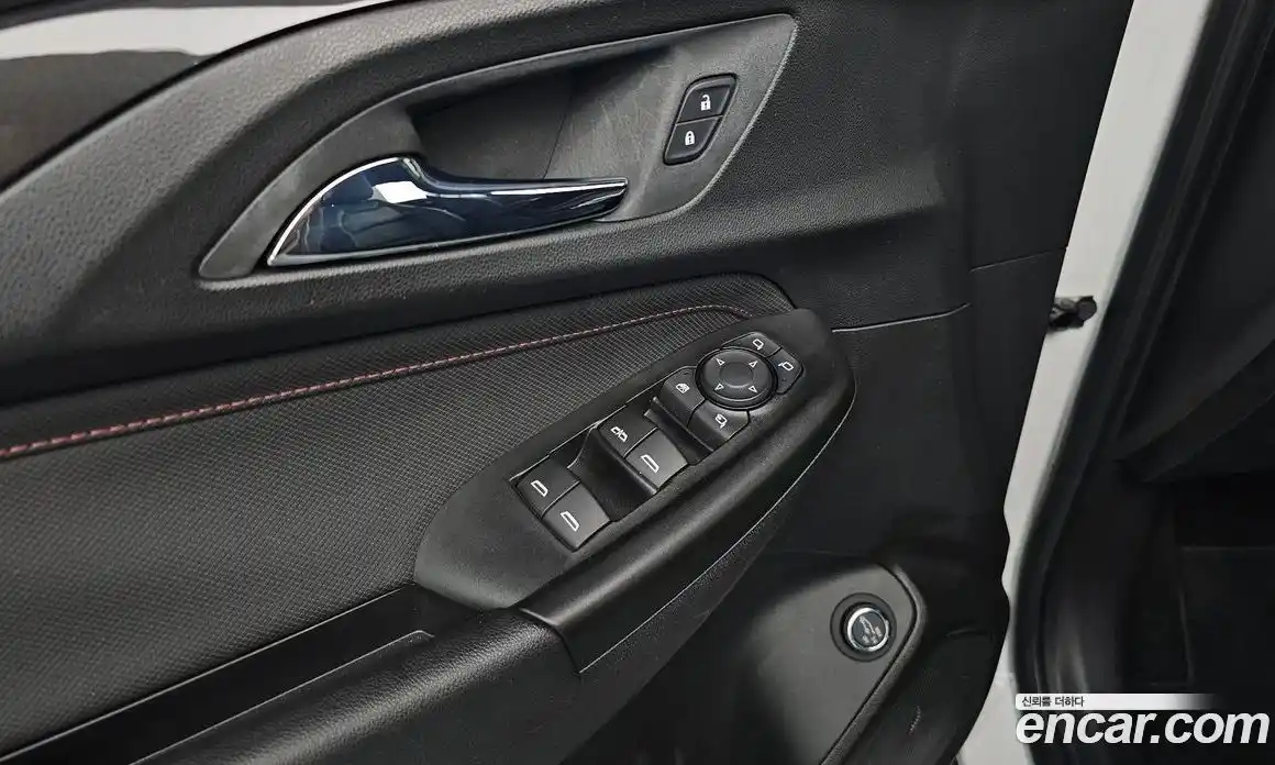 Chevrolet TrailBlazer 2022 1.3 Автомат в Москве № 1232255, фото 17